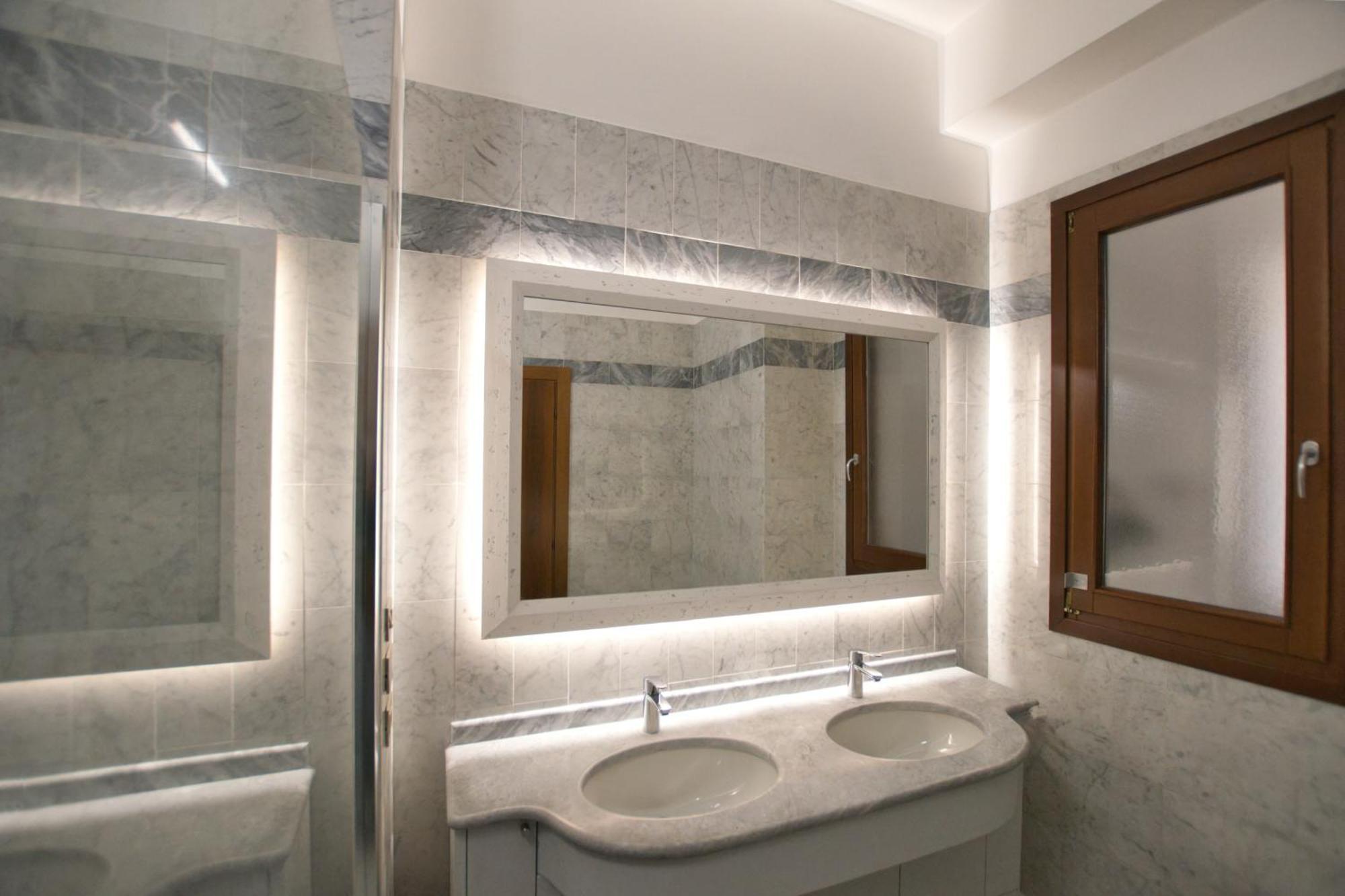 Pied A Terre - La